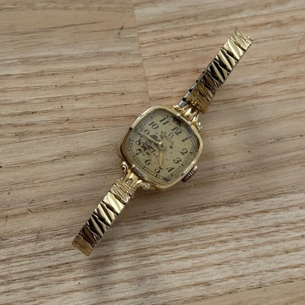 Omega Rare Vintage Mechanical Ladies Watch 14K Gold Filled Wadsworth Case